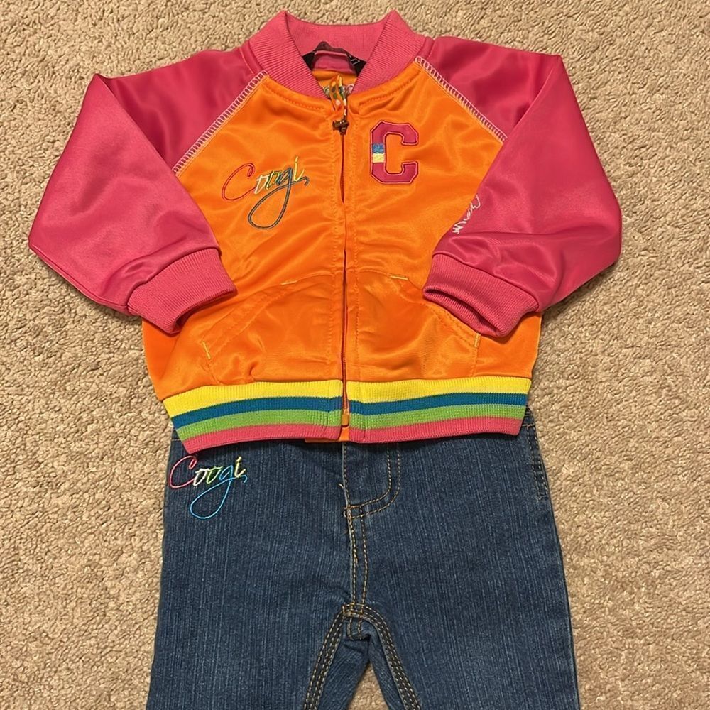 Coogi Girls Size 6-9 Months Matching Set